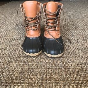 Merona Black and Brown Duck Boots